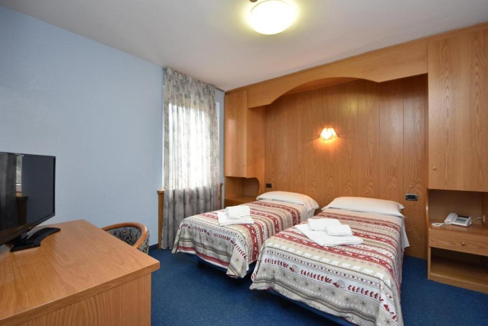 Hotel Villa Agomer Penia Zewnętrze zdjęcie
